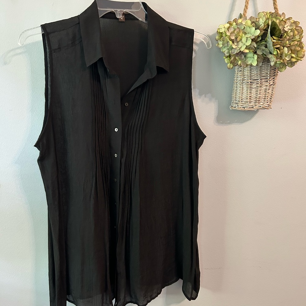 Sleeveless Black Button-Up Blouse